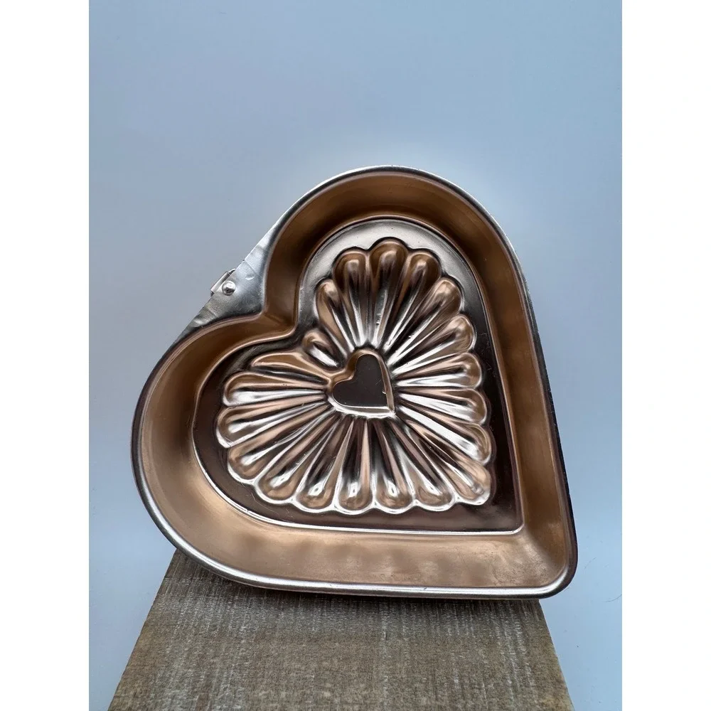 Vintage Copper Toned Metal Gelatin Food Molds Set of 3 Wall Decor